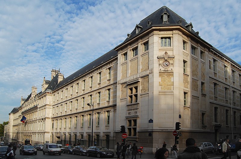 Schools Affect Paris Real Estate Prices | 56Paris